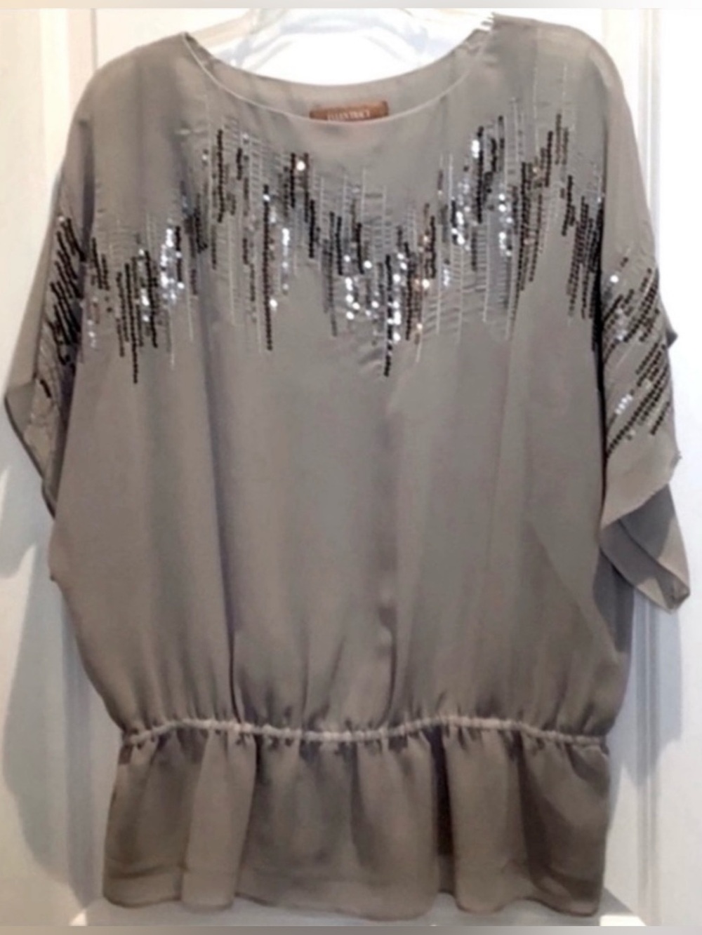 Beautiful XL Gray Ellen Tracy Sequined Blouse(NWOT)